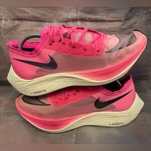 Nike Air ZoomX VaporFly Next% “pink” sz11.5